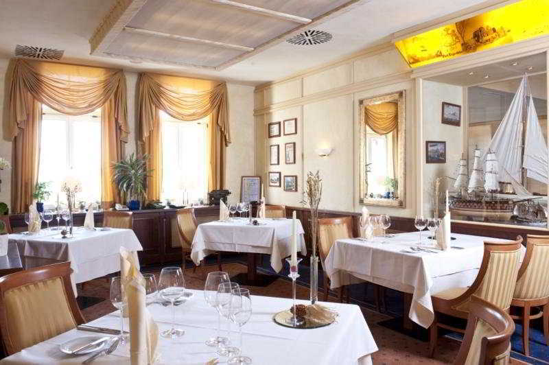 Hotel Zur Post - Ein Rovell Hotel Heringsdorf  Exteriör bild