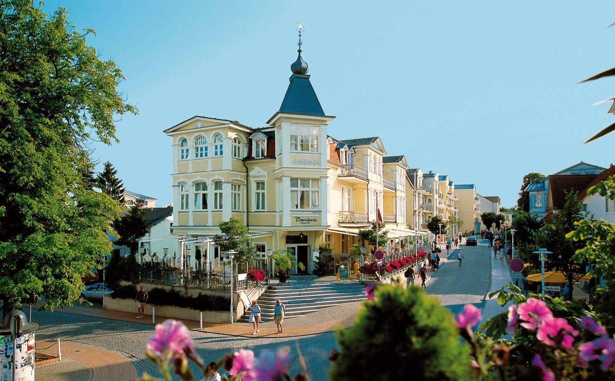 Hotel Zur Post - Ein Rovell Hotel Heringsdorf  Exteriör bild