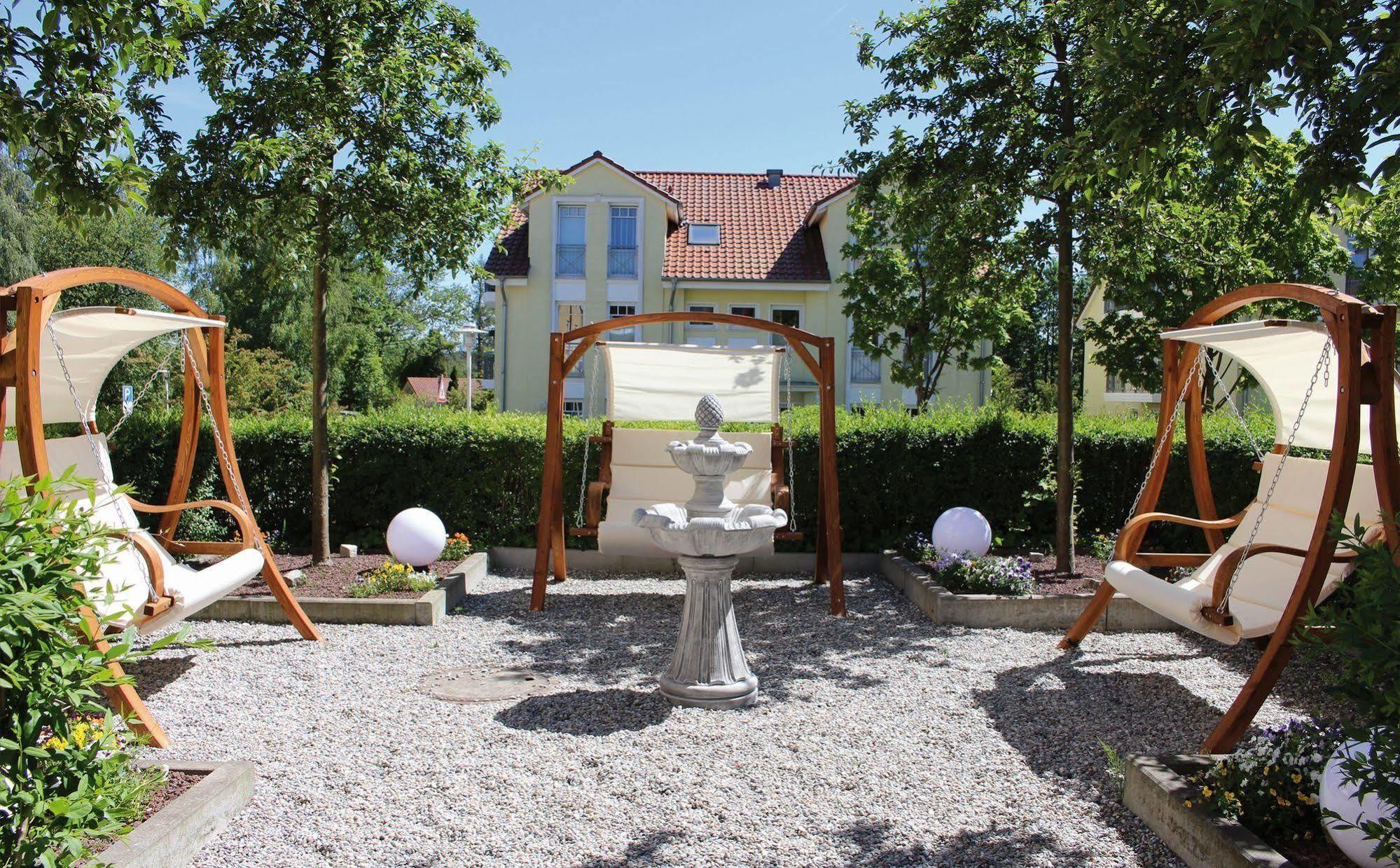 Hotel Zur Post - Ein Rovell Hotel Heringsdorf  Exteriör bild